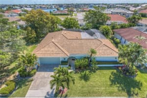 191 Beachcomber St, Marco Island