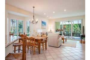 7671 Pebble Creek Cir 101, Naples