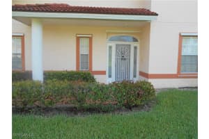 230 W Naomi Dr 4702, Naples