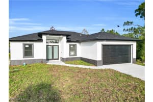 746 Colyer St E, Lehigh Acres