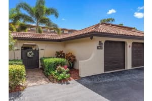 594 Augusta Blvd 3, Naples