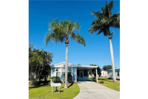 10620 Wales Loop, Bonita Springs