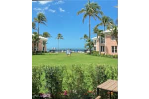 2401 Gulf Shore Blvd N 13, Naples