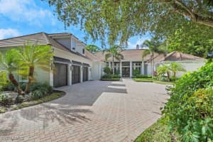 678 Katemore Ln, Naples