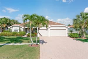 2250 Grove Dr, Naples 2250 Grove Dr, Naples