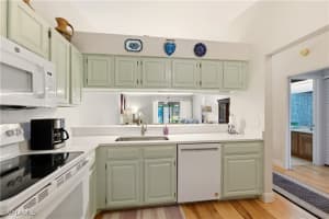 2060 Pine Isle Ln 2060, Naples 2060 Pine Isle Ln 2060, Naples