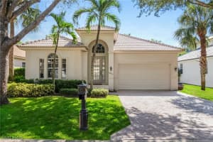 19013 Ridgepoint Dr, Estero