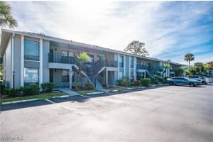 1208 Commonwealth Cir J103, Naples