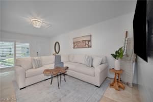 1950 Gulf Shore Blvd N 108, Naples