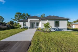 3699 20th Ave Ne, Naples