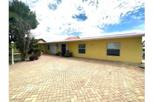 530 100th Ave N C, Naples