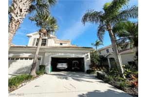4750 Shinnecock Hills Ct 5, Naples
