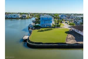 231 Trade Winds Ave, Naples 231 Trade Winds Ave, Naples