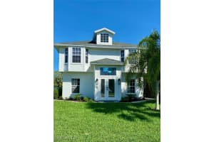 803 104th Ave N, Naples