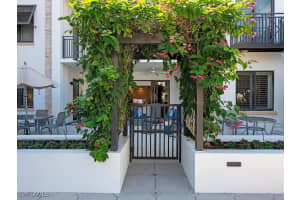 1030 3rd Ave S 208, Naples