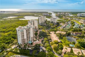 455 Cove Tower Dr Ph 1802, Naples