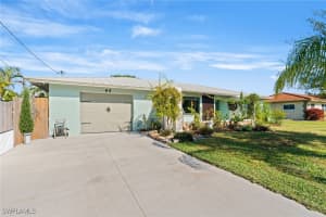 95 Cardinal Dr, North Fort Myers