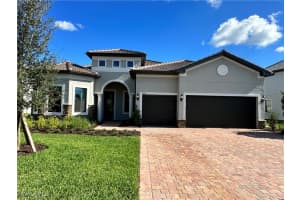 9260 Cormorant Dr, Naples