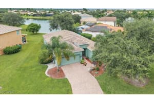 2673 Fishtail Palm Ct, Naples