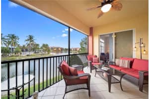 8516 Via Lungomare Cir 201, Estero