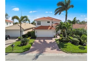 9409 La Bianco St, Estero