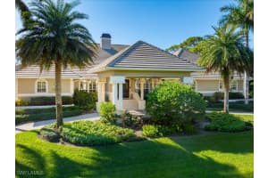 106 Eugenia Dr, Naples