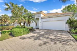 15818 Delaplata Ln, Naples