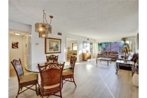 114 Cypress Way E D4, Naples 114 Cypress Way E D4, Naples