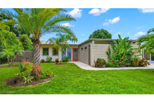 1599 Grove Ave, Fort Myers