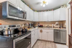 1360 5th Ave N, Naples 1360 5th Ave N, Naples