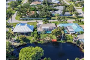 458 W Valley Dr, Bonita Springs 458 W Valley Dr, Bonita Springs