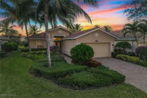9197 Campanile Cir, Naples