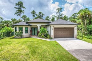 3430 32nd Ave Se, Naples