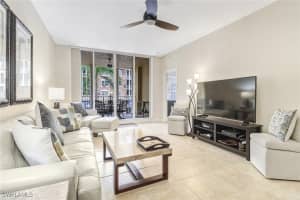 401 Bayfront Pl 3205, Naples