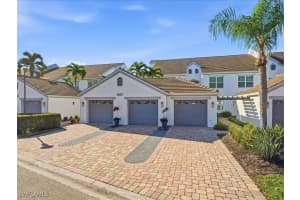 5967 Sand Wedge Ln 106, Naples
