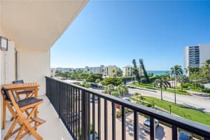 3500 Gulf Shore Blvd N 505, Naples