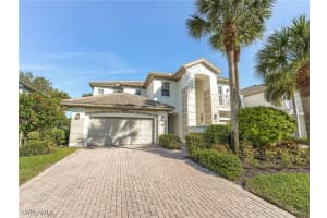 10352 Autumn Breeze Dr 101, Estero