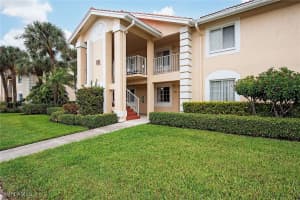 7800 Emerald Cir B102, Naples