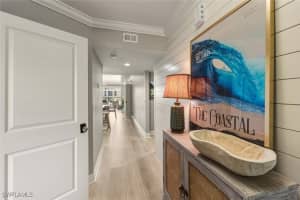 9103 Vanderbilt Dr 2, Naples 9103 Vanderbilt Dr 2, Naples