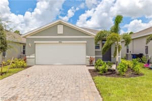 2695 Star Coral Dr, North Fort Myers