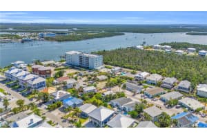 250 Fairweather Ln, Fort Myers Beach 250 Fairweather Ln, Fort Myers Beach