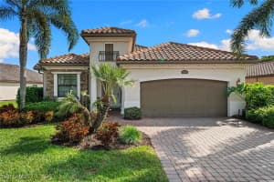 12504 Fenhurst Way, Naples