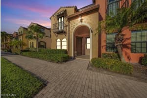 9063 Capistrano St N 4401, Naples