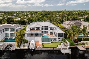 481 21st Ave S, Naples