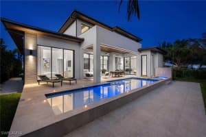 788 7th Ave N, Naples