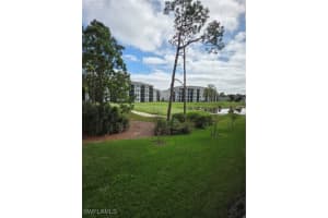 18421 Copperhead Ct 221, Lehigh Acres