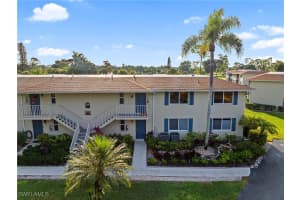 200 Albi Rd 2, Naples