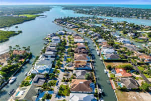 2170 Snook Dr, Naples