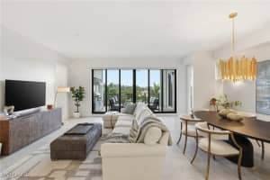 1125 Central Ave 469, Naples