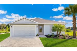 398 Radiant Sun Ln, Lehigh Acres